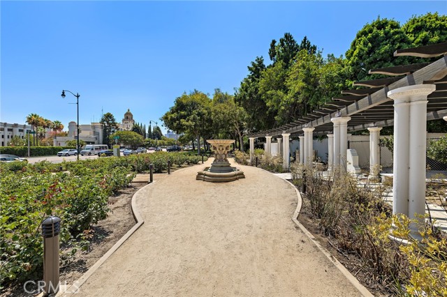 609 N Oakhurst Drive, Beverly Hills CA: https://media.crmls.org/medias/a09cebbf-ade1-4124-9111-21ad15e692e5.jpg
