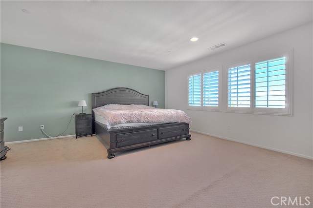 Detail Gallery Image 30 of 60 For 4822 Carl Ct, Jurupa Valley,  CA 91752 - 5 Beds | 3/1 Baths