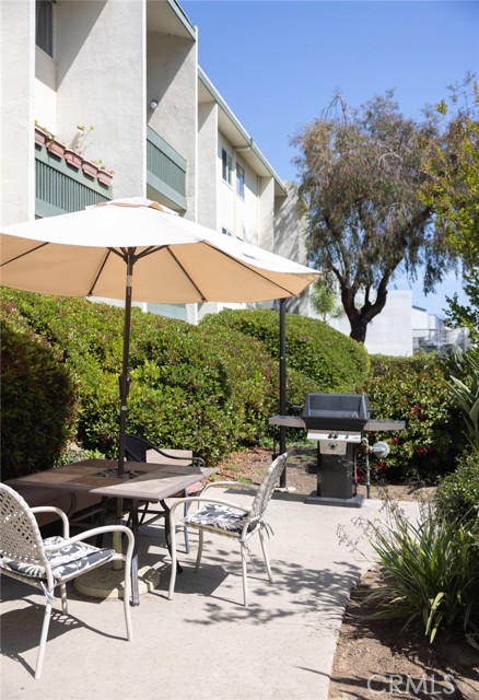 4064 Huerfano Avenue, San Diego CA: https://media.crmls.org/medias/a09d2800-fcb3-4723-a780-30dc09b53960.jpg