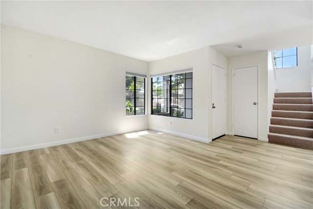 863 W 34th Street, Long Beach CA: https://media.crmls.org/medias/a09d410d-1ce2-4e7e-9d9f-b81edeace041.jpg