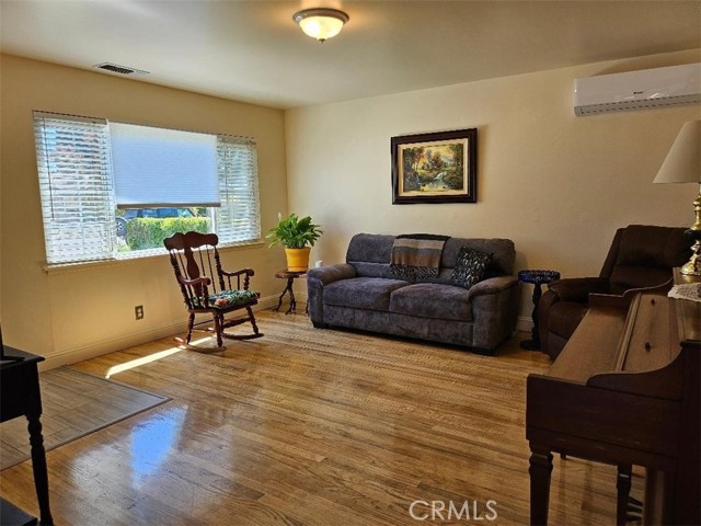 Detail Gallery Image 3 of 11 For 2108 Colusa, Corning,  CA 96021 - 3 Beds | 1/1 Baths