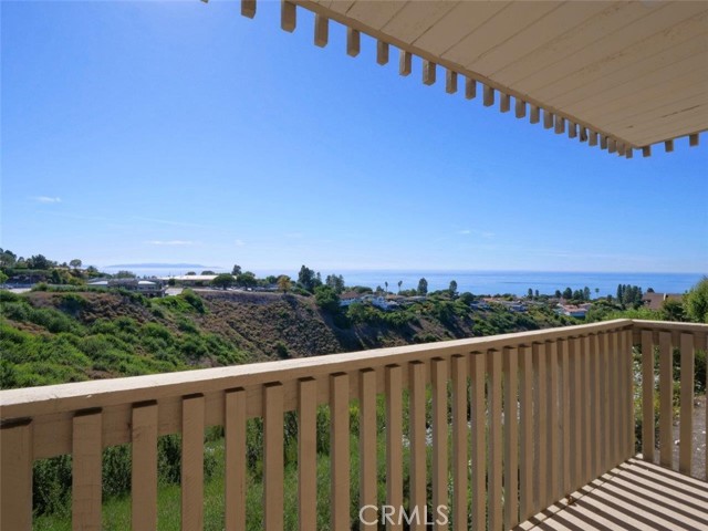 Detail Gallery Image 18 of 29 For 6526 Ocean Crest Dr #A204,  Rancho Palos Verdes,  CA 90275 - 2 Beds | 2 Baths