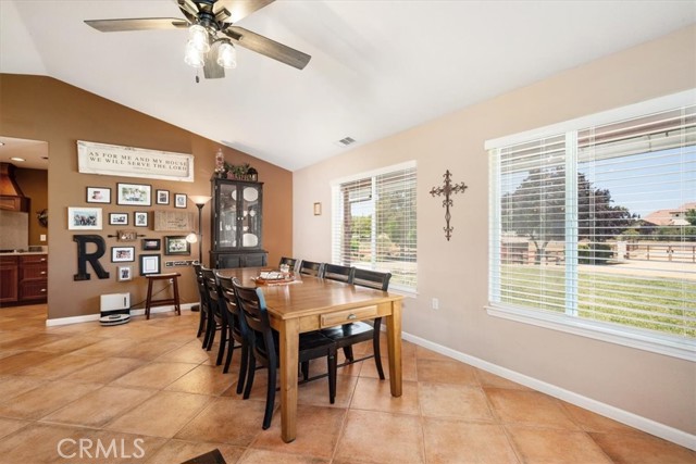 Detail Gallery Image 12 of 73 For 5498 Forked Horn Pl, Paso Robles,  CA 93446 - 3 Beds | 2 Baths