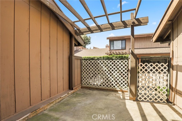 Detail Gallery Image 31 of 38 For 33 Northwoods Ln, La Crescenta,  CA 91214 - 3 Beds | 2/1 Baths