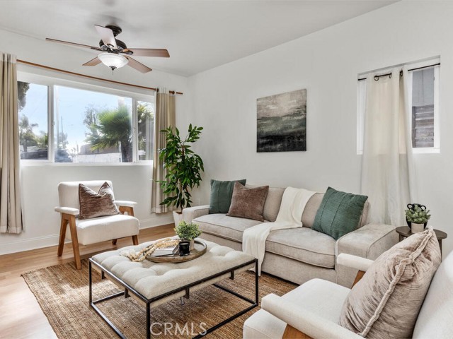 Detail Gallery Image 3 of 28 For 540 S Barnwell St, Oceanside,  CA 92054 - 3 Beds | 2 Baths