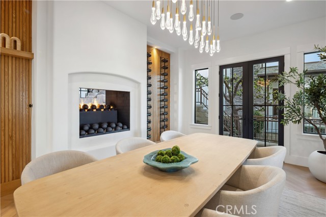 Detail Gallery Image 34 of 69 For 2915 Cliff Dr, Newport Beach,  CA 92663 - 4 Beds | 4/1 Baths