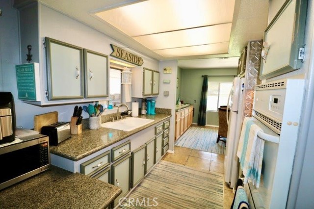 Detail Gallery Image 35 of 54 For 16742 Lake Ridge Way #154,  Yorba Linda,  CA 92886 - 2 Beds | 2 Baths