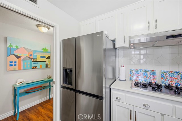 Detail Gallery Image 23 of 49 For 105 Harvard Ln, Seal Beach,  CA 90740 - 5 Beds | 2 Baths