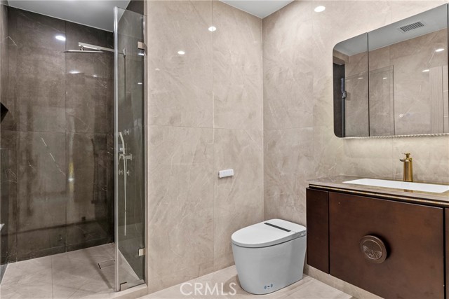 Detail Gallery Image 22 of 37 For 14242 Hortense, Sherman Oaks,  CA 91423 - 4 Beds | 4 Baths