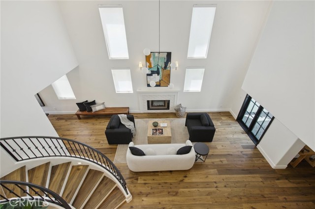 Detail Gallery Image 7 of 35 For 4322 Alcove Ave, Studio City,  CA 91604 - 5 Beds | 5 Baths