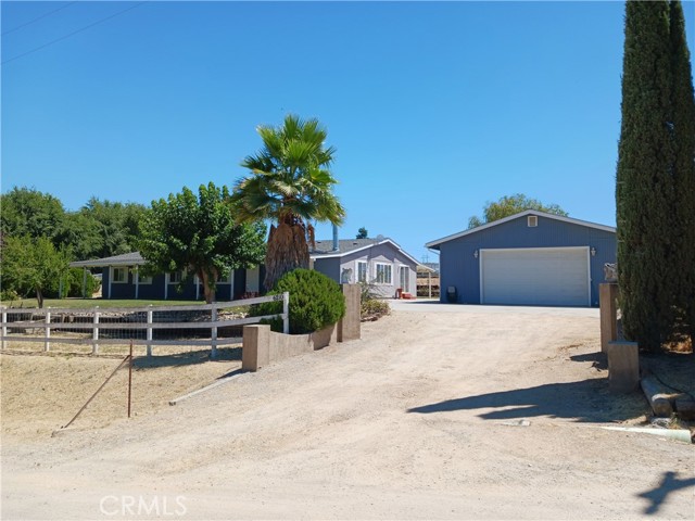 Detail Gallery Image 13 of 69 For 6210 Burgandy Ln, Paso Robles,  CA 93446 - 4 Beds | 3 Baths