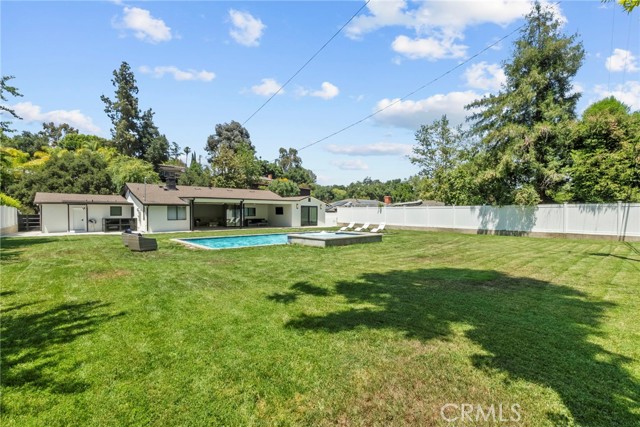 16810 Adlon Road, Encino CA: https://media.crmls.org/medias/a0a37f08-a930-4407-ba73-78d894e0452f.jpg