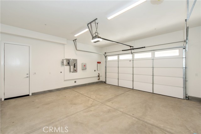 Detail Gallery Image 27 of 40 For 209 Mask, Irvine,  CA 92618 - 5 Beds | 5 Baths