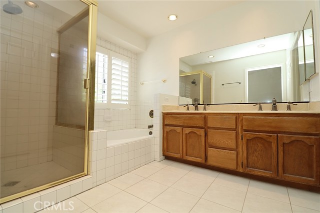 17252 Wentzel Way, Granada Hills CA: https://media.crmls.org/medias/a0a46336-7a2e-4740-bca6-8dc63bba0fb3.jpg