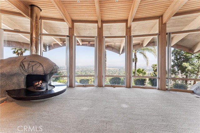 2360 Boulder Bluffs Court, Riverside CA: https://media.crmls.org/medias/a0a4c3f1-e520-4eb1-af10-df8cd4409e1c.jpg