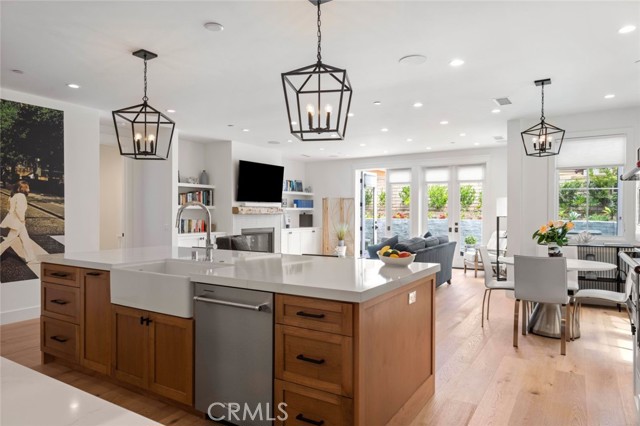 Detail Gallery Image 17 of 70 For 27042 Calle Dolores, Dana Point,  CA 92624 - 4 Beds | 3/1 Baths