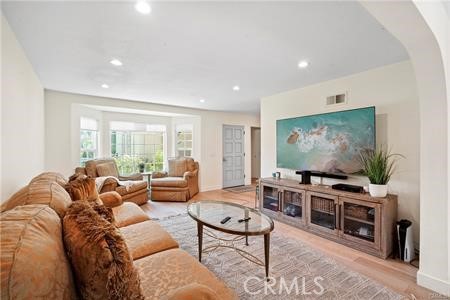 Detail Gallery Image 3 of 29 For 19849 Crystal Ridge Ln, Porter Ranch,  CA 91326 - 3 Beds | 2 Baths