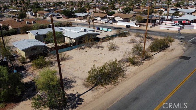 Detail Gallery Image 4 of 6 For 703 Sunnyslope Dr, Twentynine Palms,  CA 92277 - – Beds | – Baths