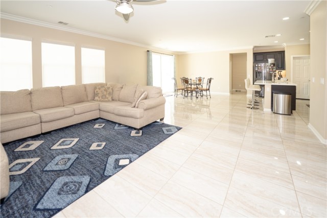 Detail Gallery Image 6 of 64 For 21047 Iron Rail, Riverside,  CA 92507 - 5 Beds | 2/1 Baths