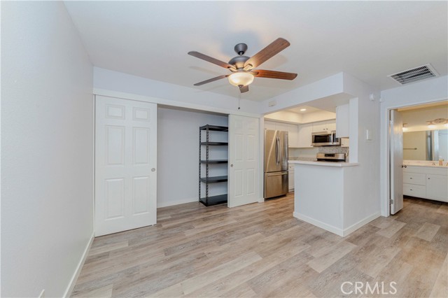 Detail Gallery Image 6 of 20 For 2200 Cheyenne Way #108,  Fullerton,  CA 92833 - 1 Beds | 1 Baths