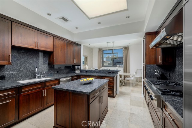 Image 17 of 57 For 345 Colorado Boulevard 404