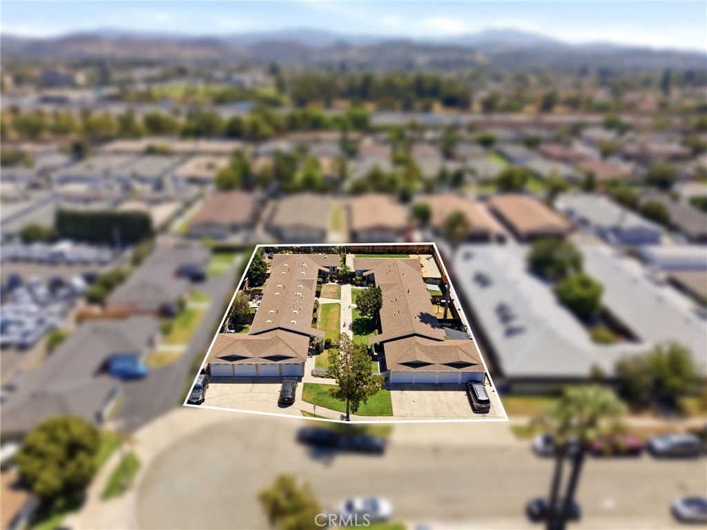 MLS #OC26168756 image #1