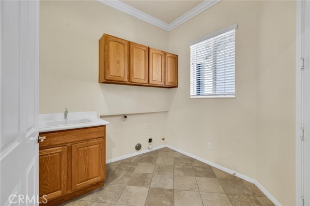 1708 Snowberry Road, Beaumont CA: https://media.crmls.org/medias/a0aaa26f-5c27-4418-8e60-2663e50f9dd2.jpg