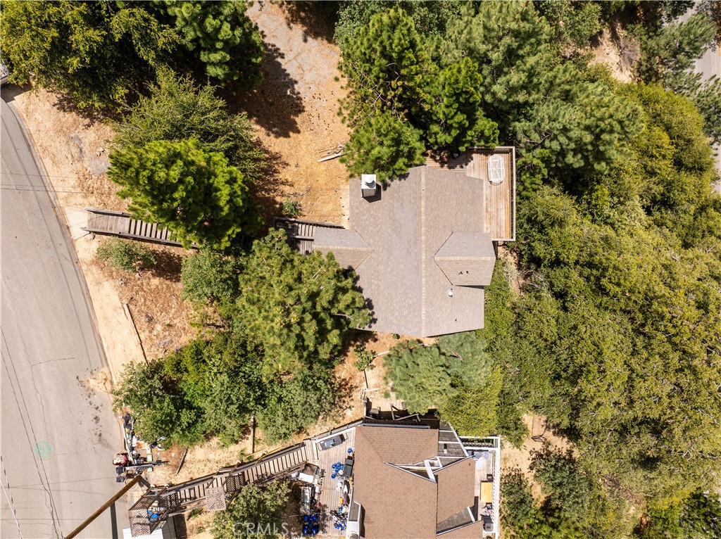 https://media.crmls.org/medias/a0ab7339-c49e-4c47-9706-b36d9ce826d9.jpg?preset=X-Large