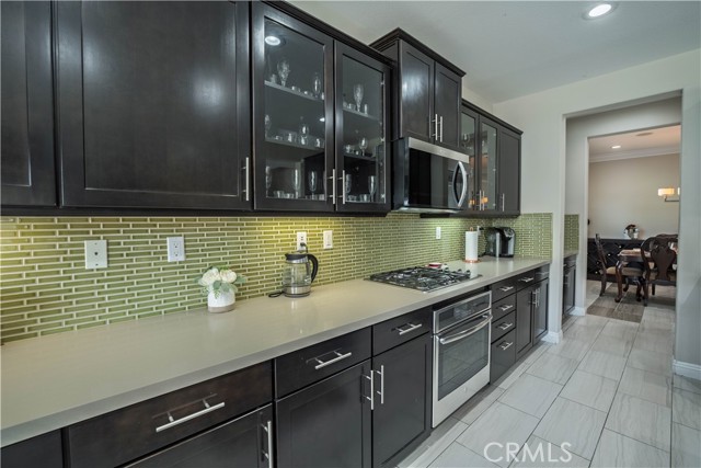 Detail Gallery Image 4 of 36 For 26407 Jean Baptiste, Moreno Valley,  CA 92555 - 5 Beds | 3/1 Baths