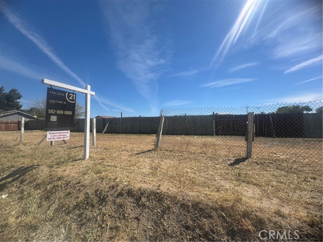 Detail Gallery Image 2 of 2 For 4 Ave Q4, Sun Village,  CA 93543 - – Beds | – Baths