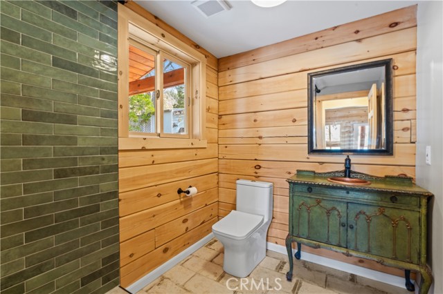 Detail Gallery Image 26 of 43 For 2222 Sierra View Dr, Arrowbear,  CA 92382 - 1 Beds | 1 Baths
