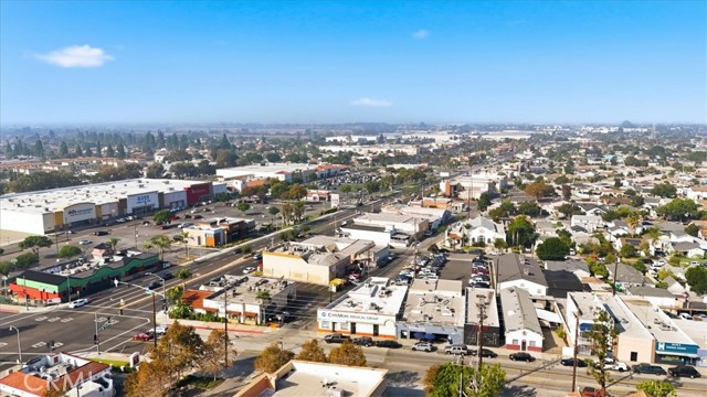 Detail Gallery Image 35 of 37 For 9367 via Azul, Pico Rivera,  CA 90660 - 3 Beds | 2/1 Baths
