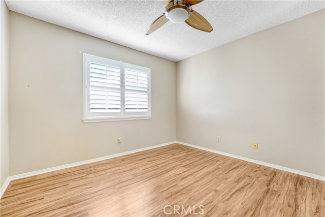 Detail Gallery Image 12 of 20 For 5514 Las Virgenes, Calabasas,  CA 91302 - 3 Beds | 2 Baths