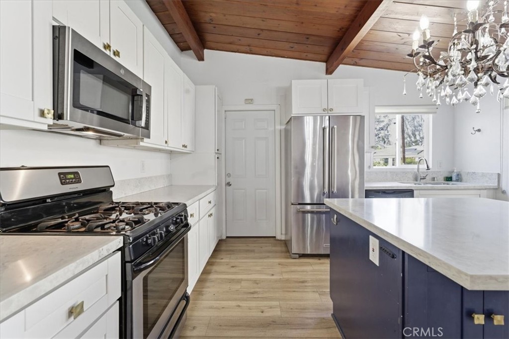 3071 Thornton Place - photo 15