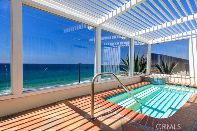 Detail Gallery Image 25 of 30 For 565 Esplanade #411,  Redondo Beach,  CA 90277 - 2 Beds | 2 Baths