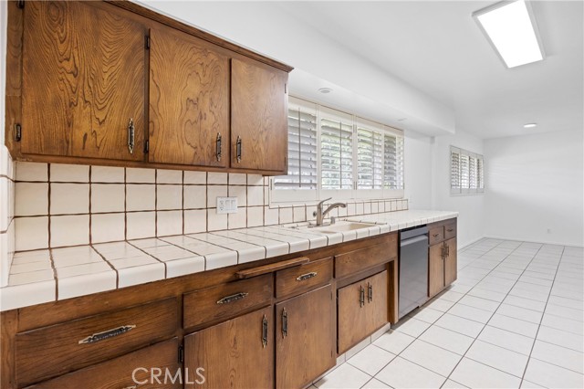 Detail Gallery Image 12 of 46 For 1917 E Greenville Dr, West Covina,  CA 91791 - 3 Beds | 2 Baths