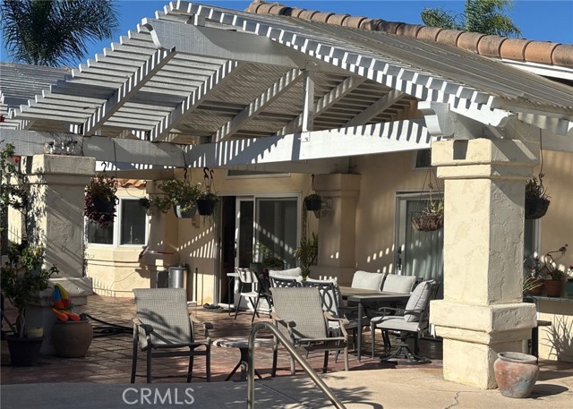 Detail Gallery Image 23 of 28 For 715 N Lariat, Long Beach,  CA 90815 - 3 Beds | 3 Baths