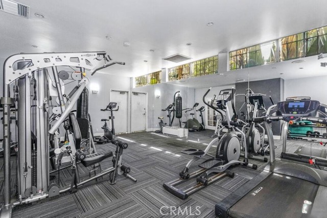 Detail Gallery Image 13 of 15 For 18350 Hatteras #138,  Tarzana,  CA 91356 - 2 Beds | 2 Baths