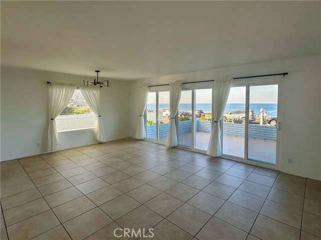 Detail Gallery Image 26 of 44 For 320 Paseo De La Playa a,  Redondo Beach,  CA 90277 - 2 Beds | 2/1 Baths