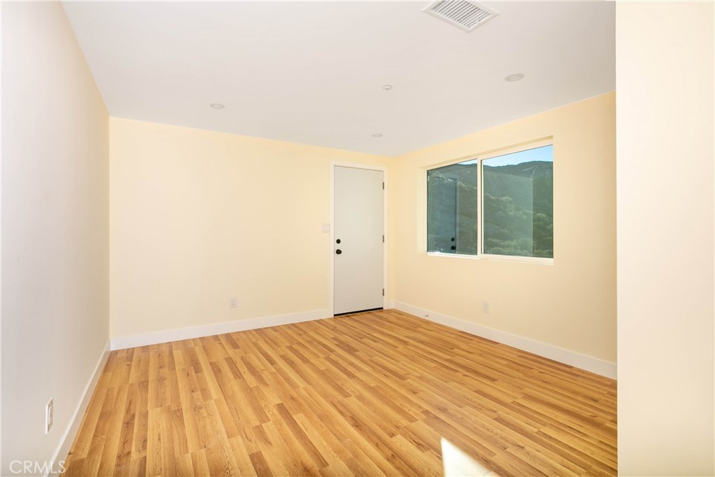 MLS #SR25268837 image #22