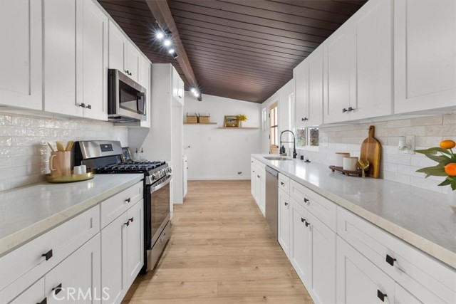 16317 Benwick Street, La Puente CA: https://media.crmls.org/medias/a0b4e91c-67d3-4b47-8fc1-a863e159f847.jpg