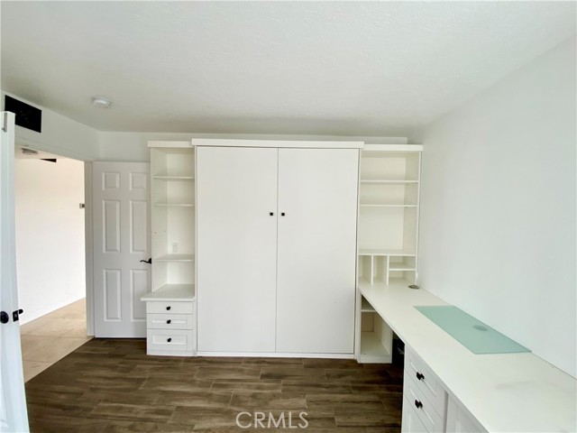 Detail Gallery Image 11 of 16 For 260 Cagney Lane #114,  Newport Beach,  CA 92663 - 2 Beds | 1 Baths