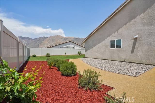 873 Canopy Lane, San Jacinto CA: https://media.crmls.org/medias/a0b65ecf-0edd-48bb-a8b9-797f1ddb0127.jpg