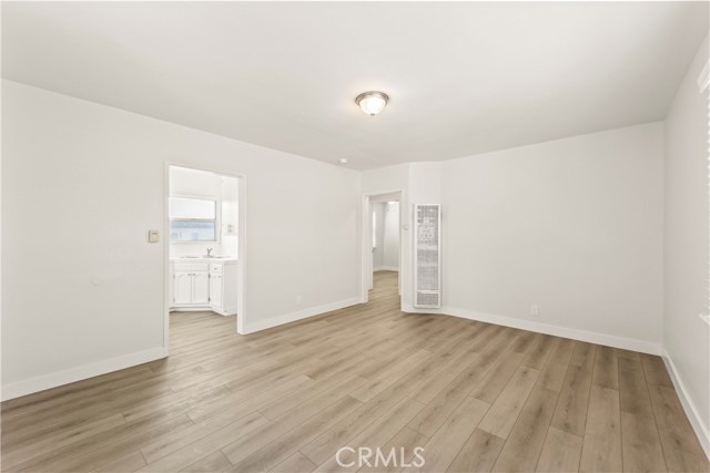 Detail Gallery Image 19 of 50 For 2820 Liberty, South Gate,  CA 90280 - – Beds | – Baths