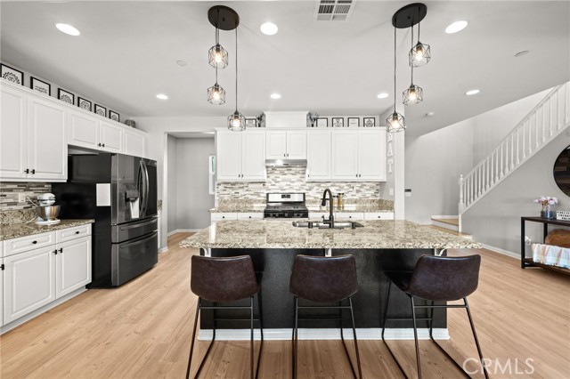 Detail Gallery Image 16 of 72 For 30305 Slate St, Murrieta,  CA 92563 - 5 Beds | 3 Baths