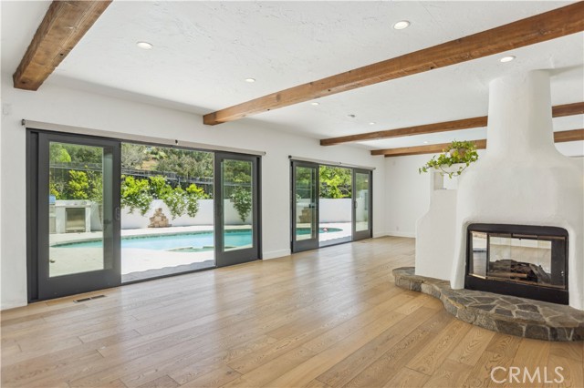 Detail Gallery Image 5 of 49 For 25650 Timpangos Dr, Calabasas,  CA 91302 - 5 Beds | 4/1 Baths