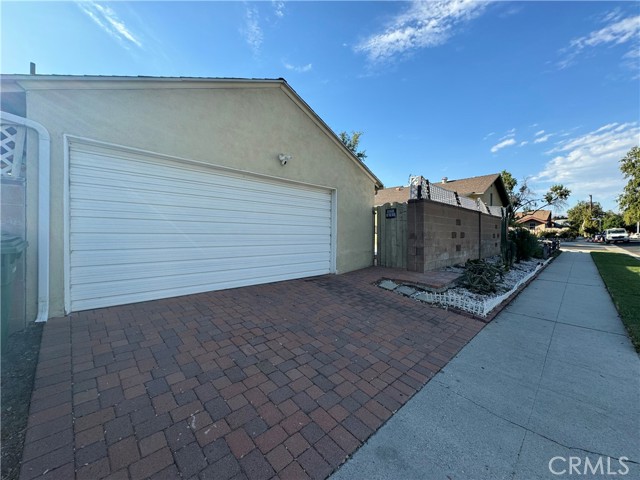 Detail Gallery Image 21 of 22 For 20932 Blythe St, Canoga Park,  CA 91304 - 3 Beds | 2 Baths