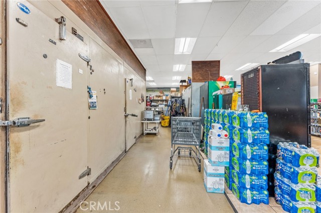 3200 Mission Avenue, Oceanside CA: https://media.crmls.org/medias/a0b8bce0-7ccf-49c1-bbbe-4e1dc4da15f2.jpg