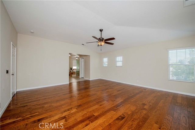 2142 Root Street, Fullerton CA: https://media.crmls.org/medias/a0bac3b8-b2a5-44c1-9148-d2bcd56017dc.jpg