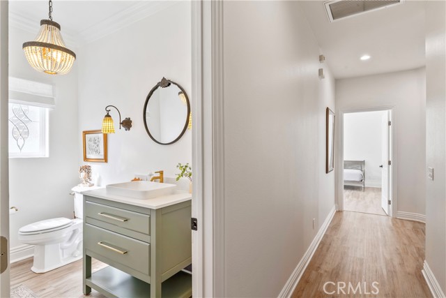 22941 Gold Rush Place, Canyon Lake CA: https://media.crmls.org/medias/a0bace1f-637c-4124-8e43-323fb2c2e300.jpg